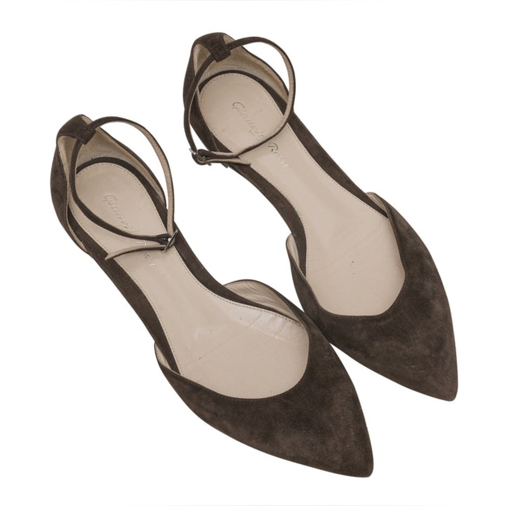 GIANVITO ROSSI POINTED-TOE ANKLE STRAP FLATS SIZE 38